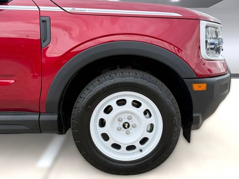 New 2025 Ford Bronco Sport Heritage w/ Convenience Package AWD/4WD image 9