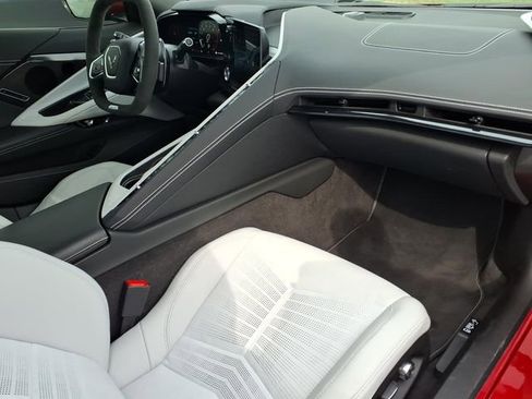 Used 2024 Chevrolet Corvette Z06 RWD image 22
