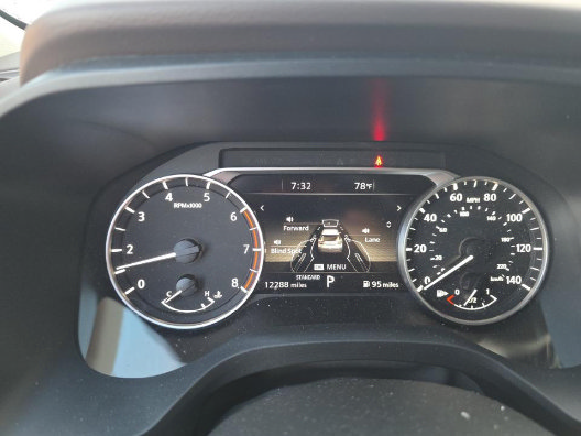 Used 2023 Nissan Rogue SL w/ SL Premium Package FWD image 16