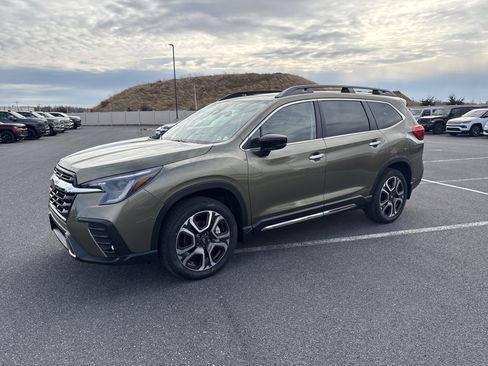 New 2026 Subaru Ascent Touring image 3