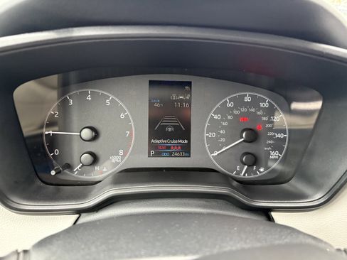 Used 2024 Toyota Corolla LE image 8