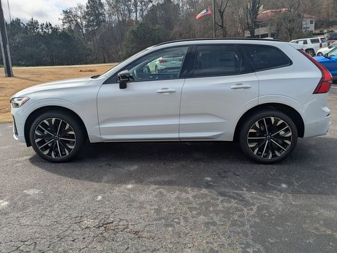Used 2026 Volvo XC60 B5 Ultra w/ Protection Package Premier AWD/4WD image 3
