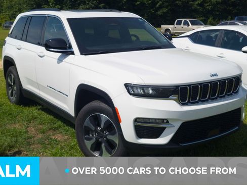 Used 2024 Jeep Grand Cherokee Limited 4xe AWD/4WD image 3