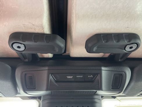 New 2026 Jeep Gladiator Mojave image 22