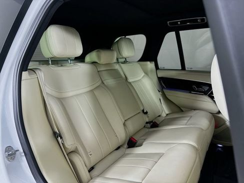 Used 2023 Land Rover Range Rover SE AWD/4WD image 29