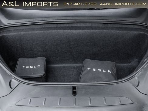 Used 2018 Tesla Model X 75D image 74