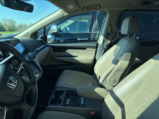 Used 2023 Honda Odyssey Elite image 9