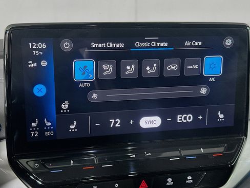 Used 2023 Volkswagen ID.4 S image 23