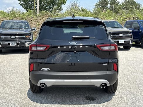 New 2025 Ford Escape PHEV image 5