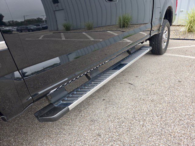 Used 2017 Ford F250 Lariat w/ Chrome Package AWD/4WD image 33