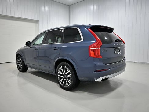 Used 2021 Volvo XC90 T6 Momentum w/ Protection Package Premier AWD/4WD image 34