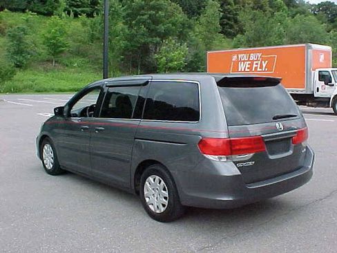 Used 2010 Honda Odyssey LX image 12