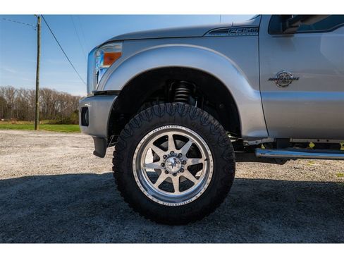 Used 2013 Ford F350 Platinum w/ FX4 Off Road Pkg image 6