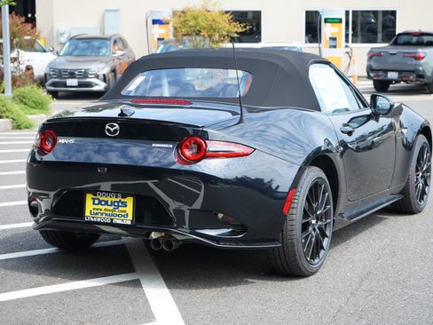 New 2026 MAZDA MX-5 Miata Club w/ Brembo/BBS Recaro Package RWD image 3