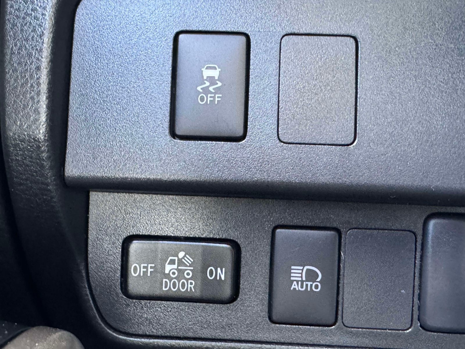 Certified 2023 Toyota Tacoma SR5 w/ Technology Package AWD/4WD image 42