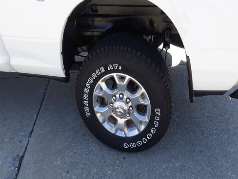 Certified 2024 RAM 2500 Laramie w/ Safety Group AWD/4WD image 9