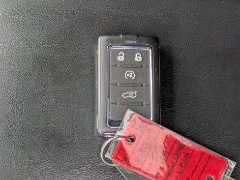 Used 2025 Jeep Grand Cherokee L Limited w/ Trailer Tow Package AWD/4WD image 34