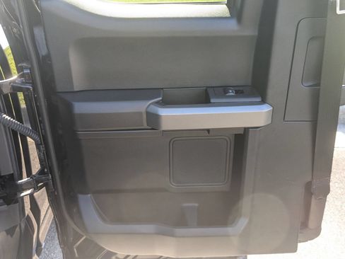 Used 2019 Ford F150 XLT w/ Equipment Group 302A Luxury RWD image 25