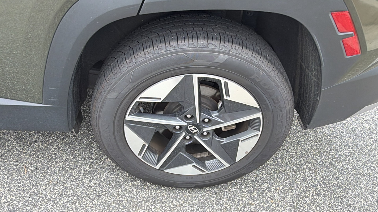 Used 2025 Hyundai Tucson SEL AWD/4WD image 12