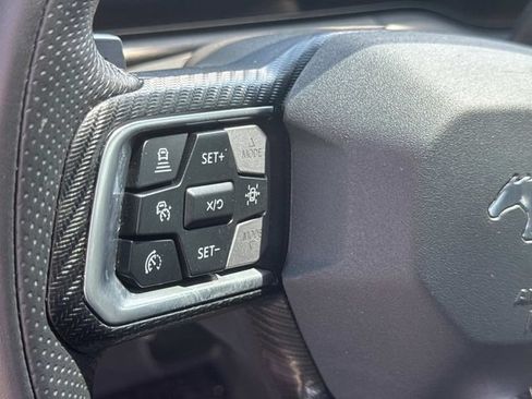 Used 2025 Ford Mustang GT Premium RWD image 19