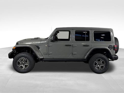 Used 2022 Jeep Wrangler Unlimited Rubicon w/ Trailer Tow Package AWD/4WD image 11