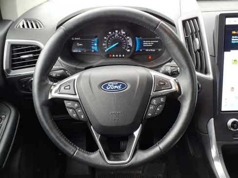 Used 2024 Ford Edge Titanium w/ Equipment Group 301A AWD/4WD image 12