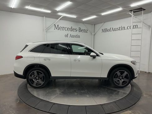 New 2026 Mercedes-Benz GLC 300 GLC 300 image 8