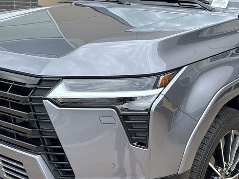 Used 2026 Lexus GX 550 w/ Accessory Package (2T) AWD/4WD image 6