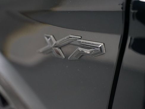 Used 2024 Toyota Camry SE image 11