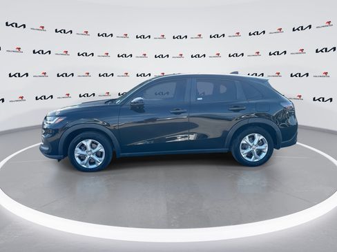 Used 2024 Honda HR-V LX image 5