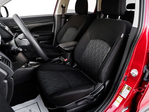Used 2024 Mitsubishi Outlander Sport AWD image 34
