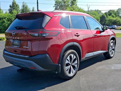 Used 2022 Nissan Rogue SV w/ SV Premium Package AWD/4WD image 25