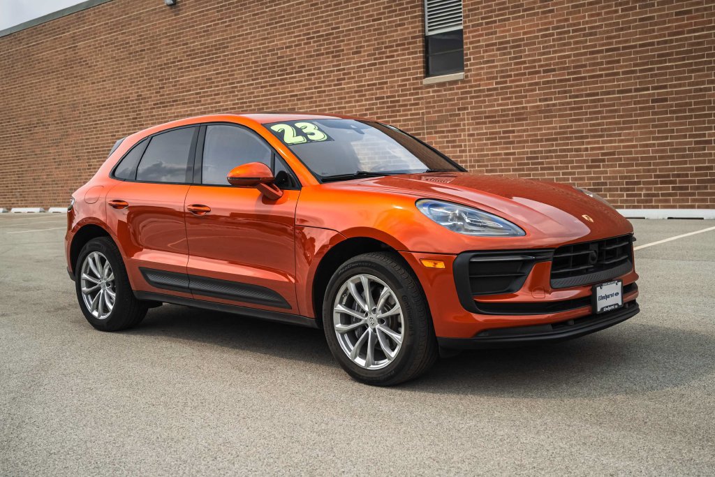 Used 2023 Porsche Macan AWD/4WD image 13