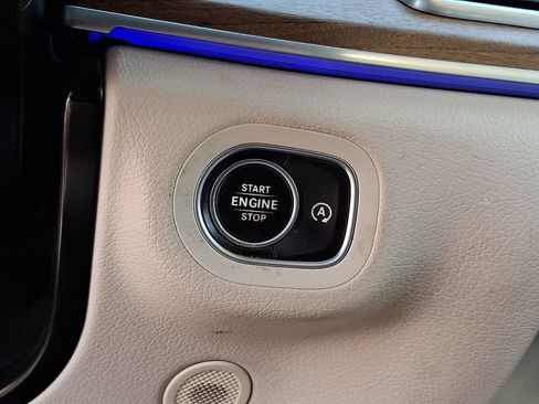 Used 2021 Mercedes-Benz GLE 350 4MATIC image 23