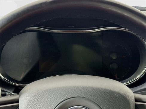 Used 2020 Jeep Grand Cherokee Limited X image 21