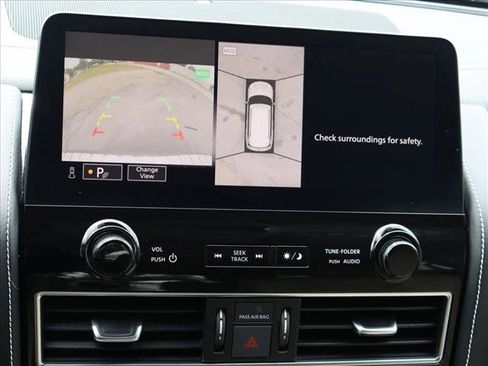 Used 2023 INFINITI QX80 Premium Select w/ All-Season Package AWD/4WD image 21
