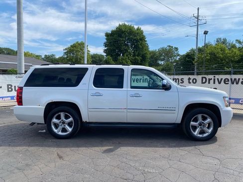 Used 2012 Chevrolet Suburban LTZ AWD/4WD image 2