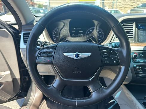 Used 2015 Hyundai Genesis 5.0 RWD image 21