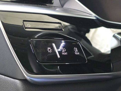 Used 2020 Audi S8 L w/ S8 Executive Package AWD/4WD image 25
