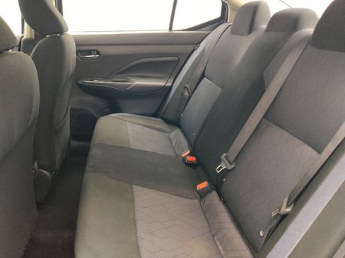 Used 2025 Nissan Versa SV FWD image 18