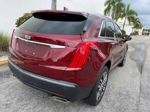 Used 2017 Cadillac XT5 Premium Luxury w/ Driver Assist Package FWD image 11