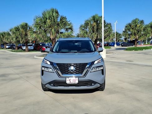 Used 2021 Nissan Rogue SL FWD image 9