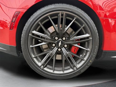 Used 2019 Chevrolet Camaro ZL1 w/ LPO, ZL1 Protection Package image 10