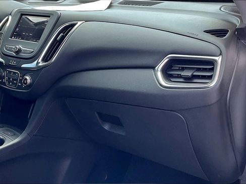Certified 2024 Chevrolet Equinox LT FWD image 16