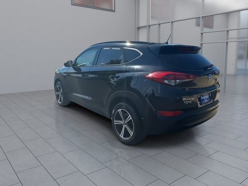 Used 2017 Hyundai Tucson SE FWD image 6