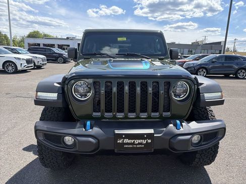 Used 2023 Jeep Wrangler Unlimited Rubicon 4xe w/ Cold Weather Group AWD/4WD image 9
