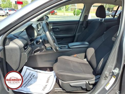 Used 2024 Nissan Sentra S FWD image 25