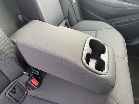 Used 2023 Toyota Corolla LE image 35