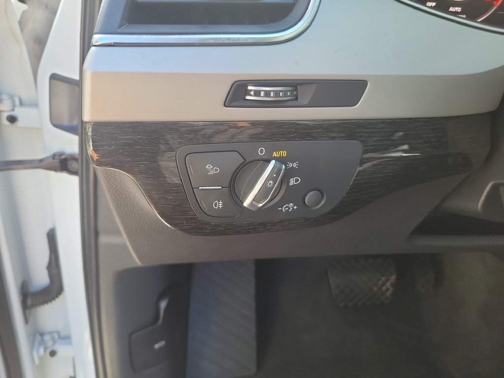 Used 2019 Audi Q7 2.0T Premium Plus w/ Premium Plus Package AWD/4WD image 35