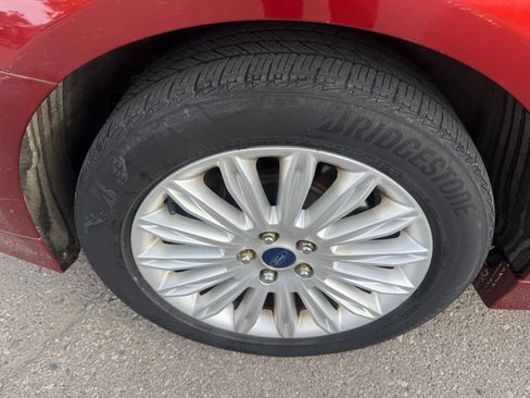 Used 2014 Ford Fusion Energi Titanium w/ Driver Assist Package FWD image 11